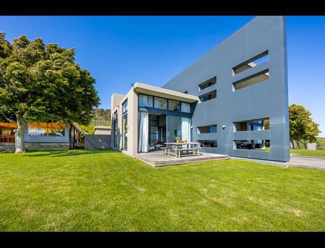 1,060,000M² FARM FOR SALE IN STELLENBOSCH FARMS